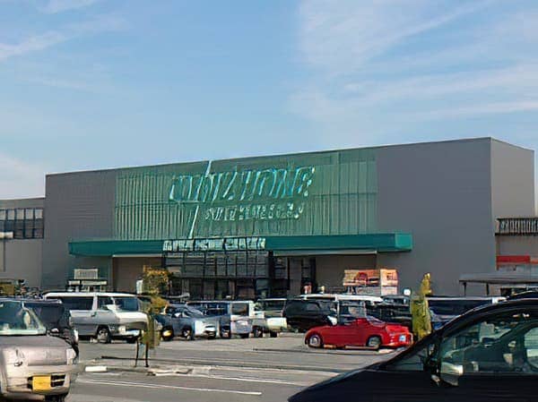 カインズモール彦根店